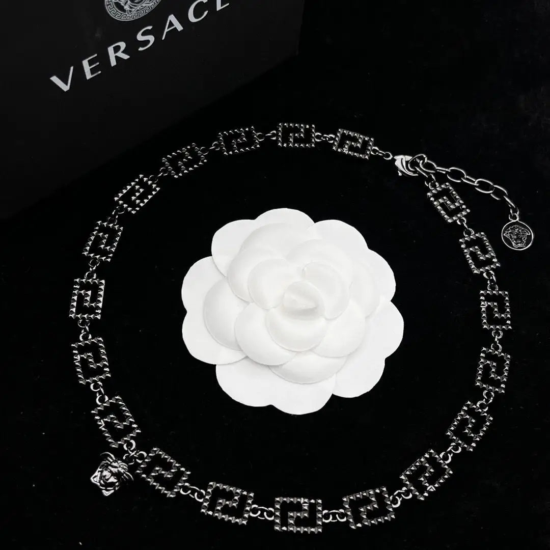 VERSACE